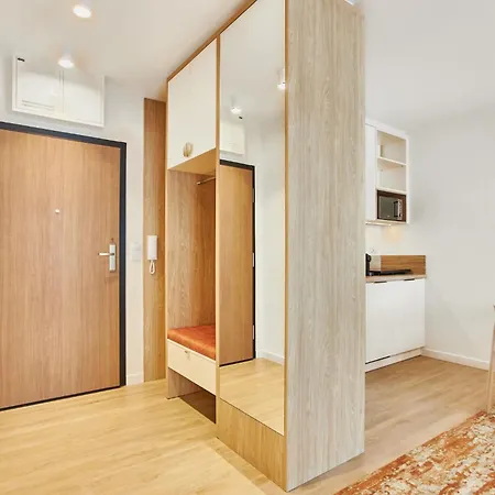 아파트 Bel Mare Apartament Z Parkingiem 미엥지즈드로예